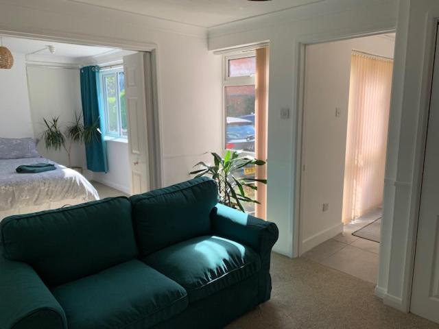 Private Room & Lounge In Town Centre With Parking ストラットフォード＝アポン＝エイボン エクステリア 写真